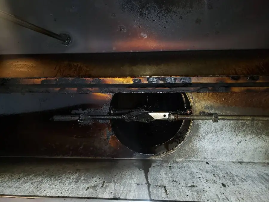 Hood duct collar before cleaning