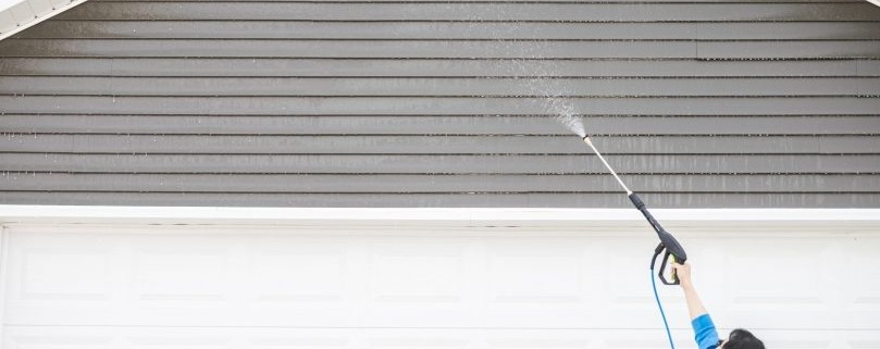 Siding Cleaning Service