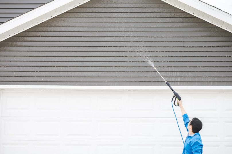 Siding Cleaning Service